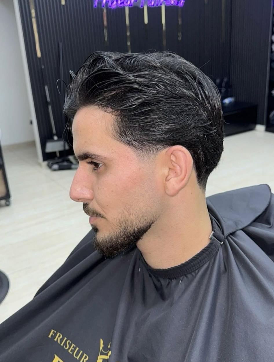 Patron's Haarschnitt – Classic Taper mit längerem Deckhaar